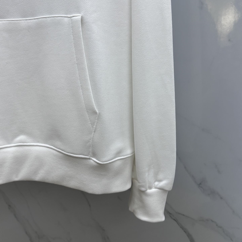 l0vis Vvtt0n hoodies